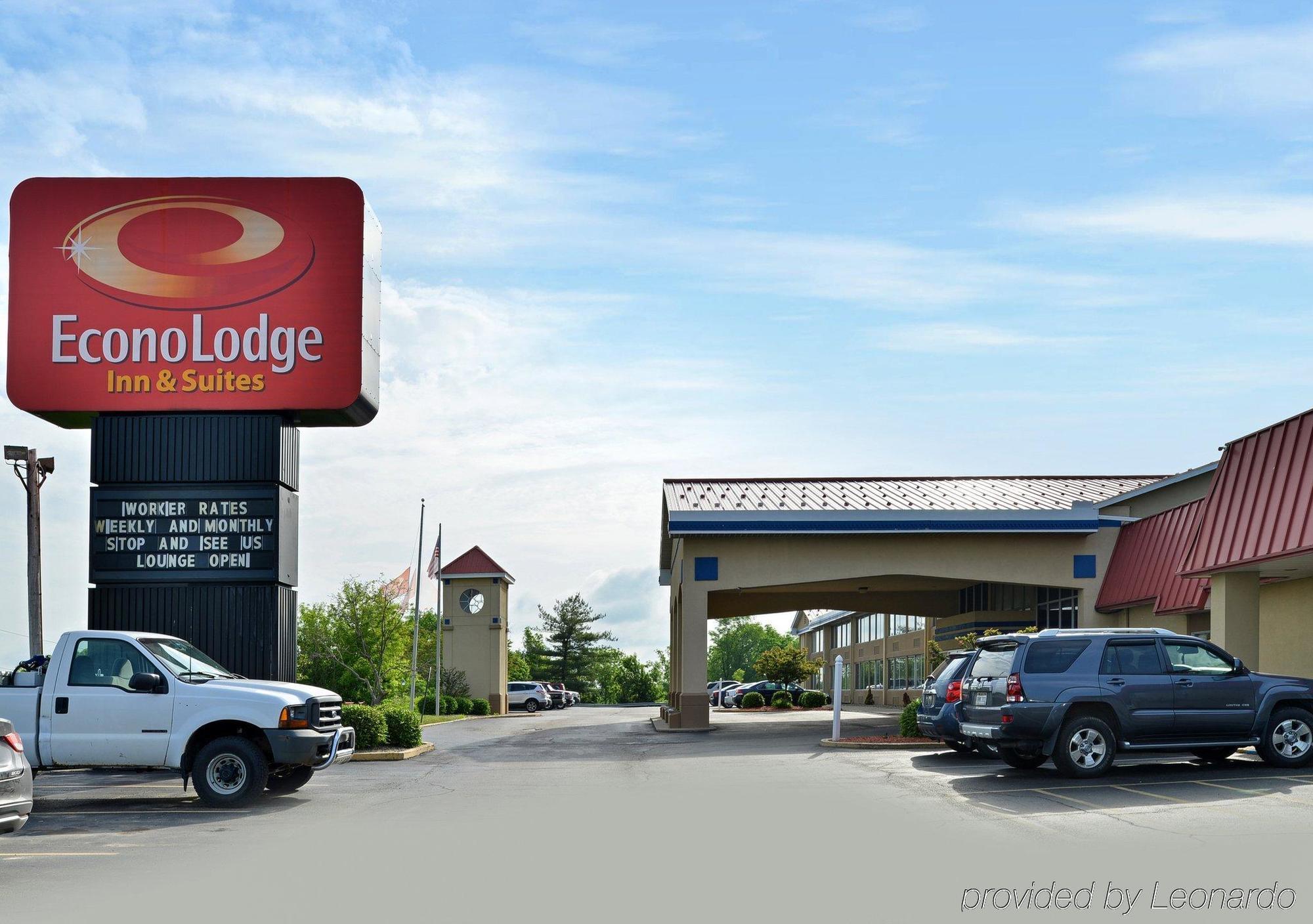 Econo Lodge Inn & Suites Triadelphia - Wheeling Zewnętrze zdjęcie